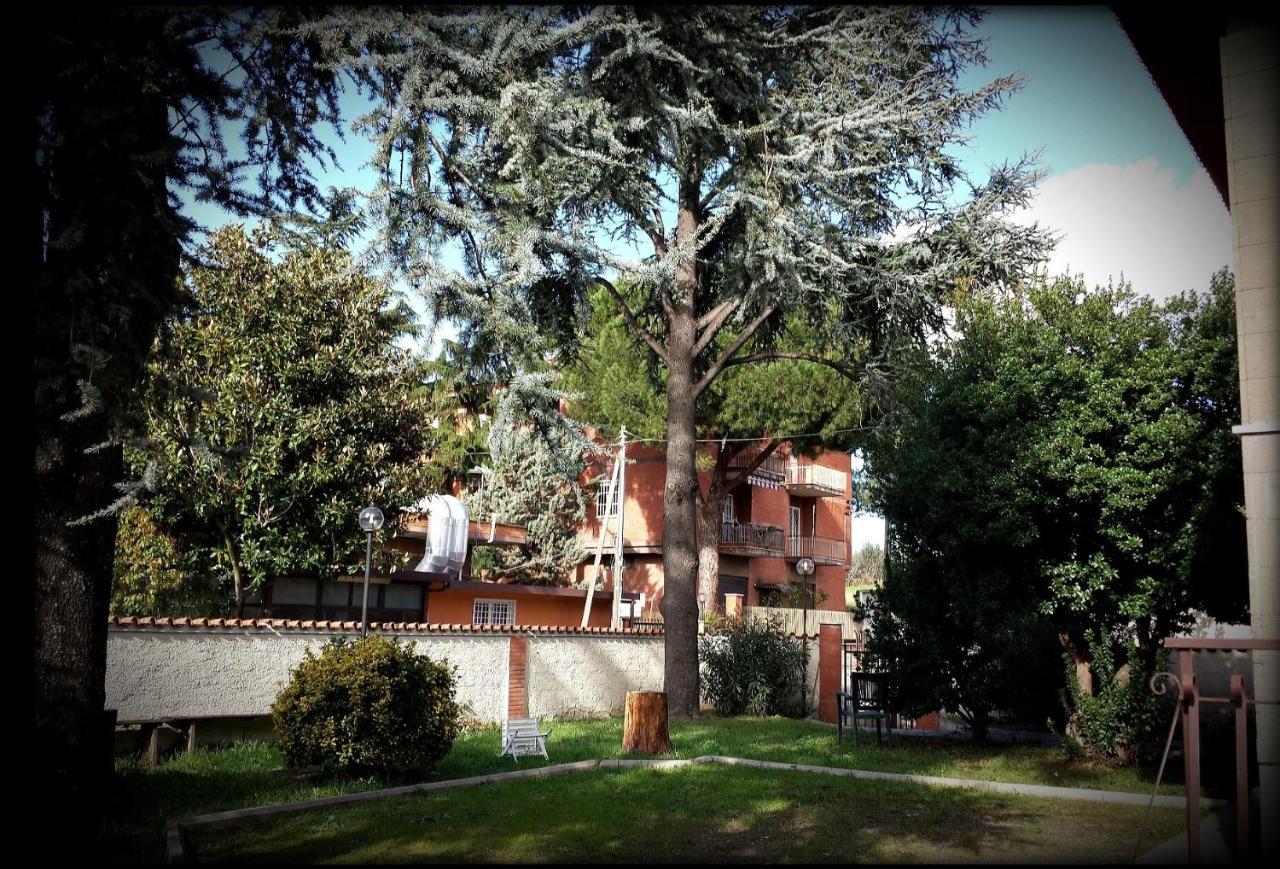 La Casa Degli Oleandri 호텔 로마 외부 사진